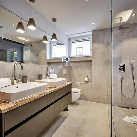 Bruni Garmisch-Partenkirchen